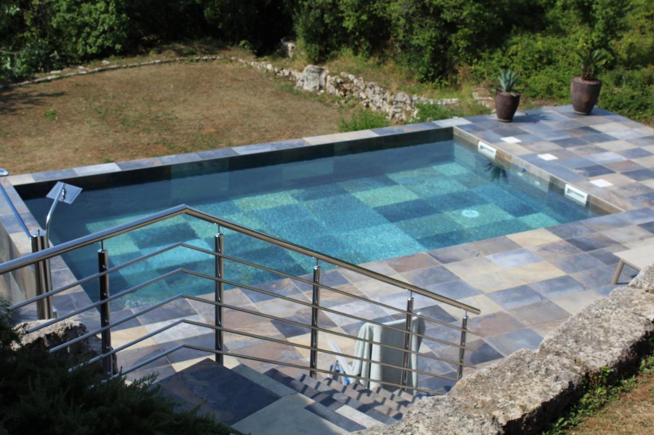 Apartmani Bilic คาสตาฟ ภายนอก รูปภาพ