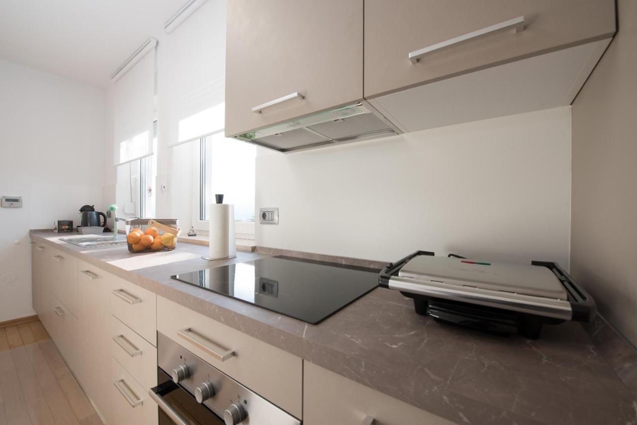 Apartmani Bilic คาสตาฟ ภายนอก รูปภาพ