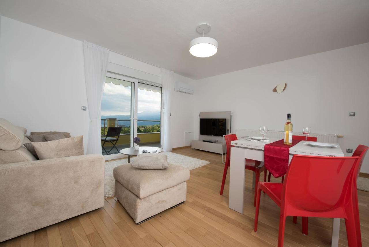 Apartmani Bilic คาสตาฟ ภายนอก รูปภาพ