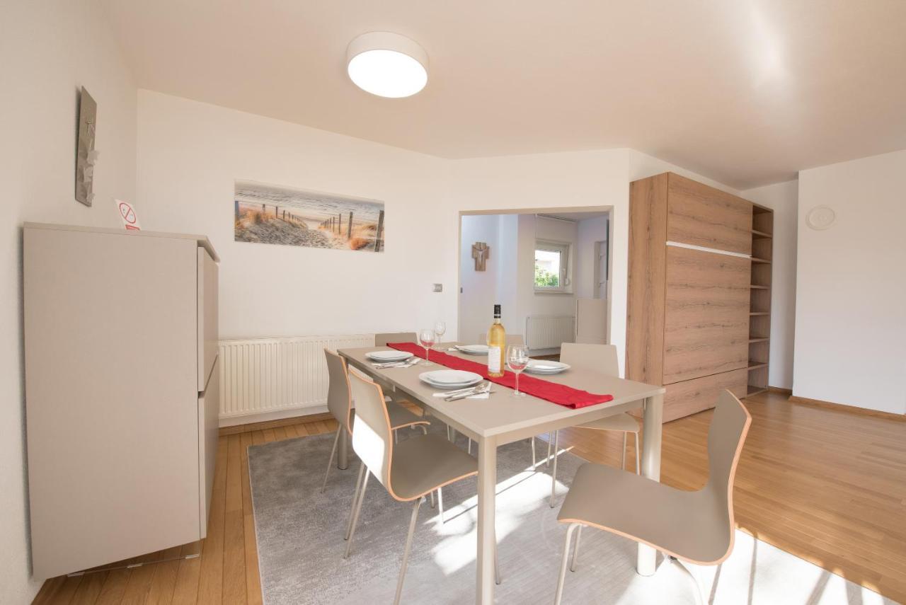 Apartmani Bilic คาสตาฟ ภายนอก รูปภาพ